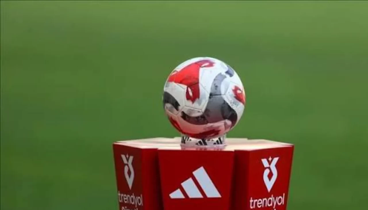 Süper Lig transfer sezonu ne zaman bitiyor? 2026-2027 gelenler-gidenler listesi
