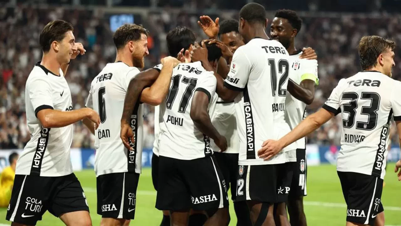 Beşiktaş'ın UEFA Avrupa Ligi kadrosu açıkladı! Yeni transferler listede