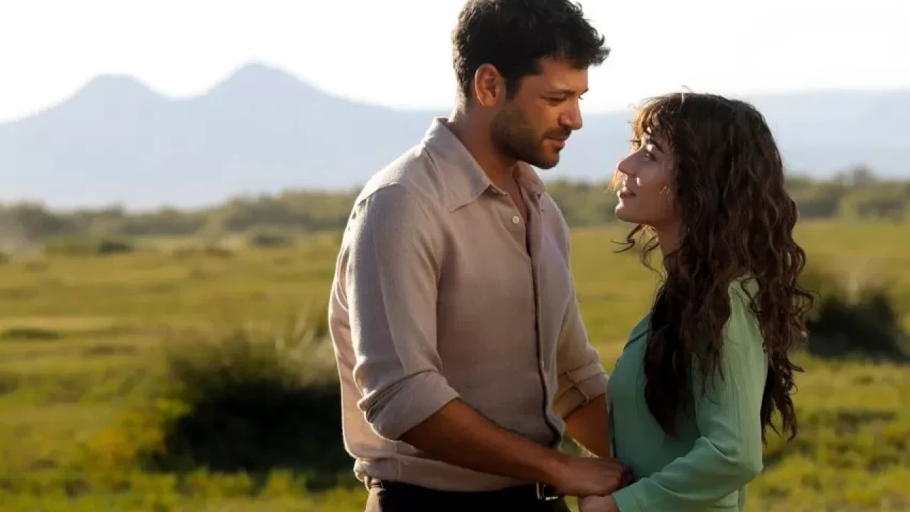 Final kararı alınmıştı! Yepyeni haliyle geri dönüyor: Karaağaç Destanı'na iki yeni transfer dopingi