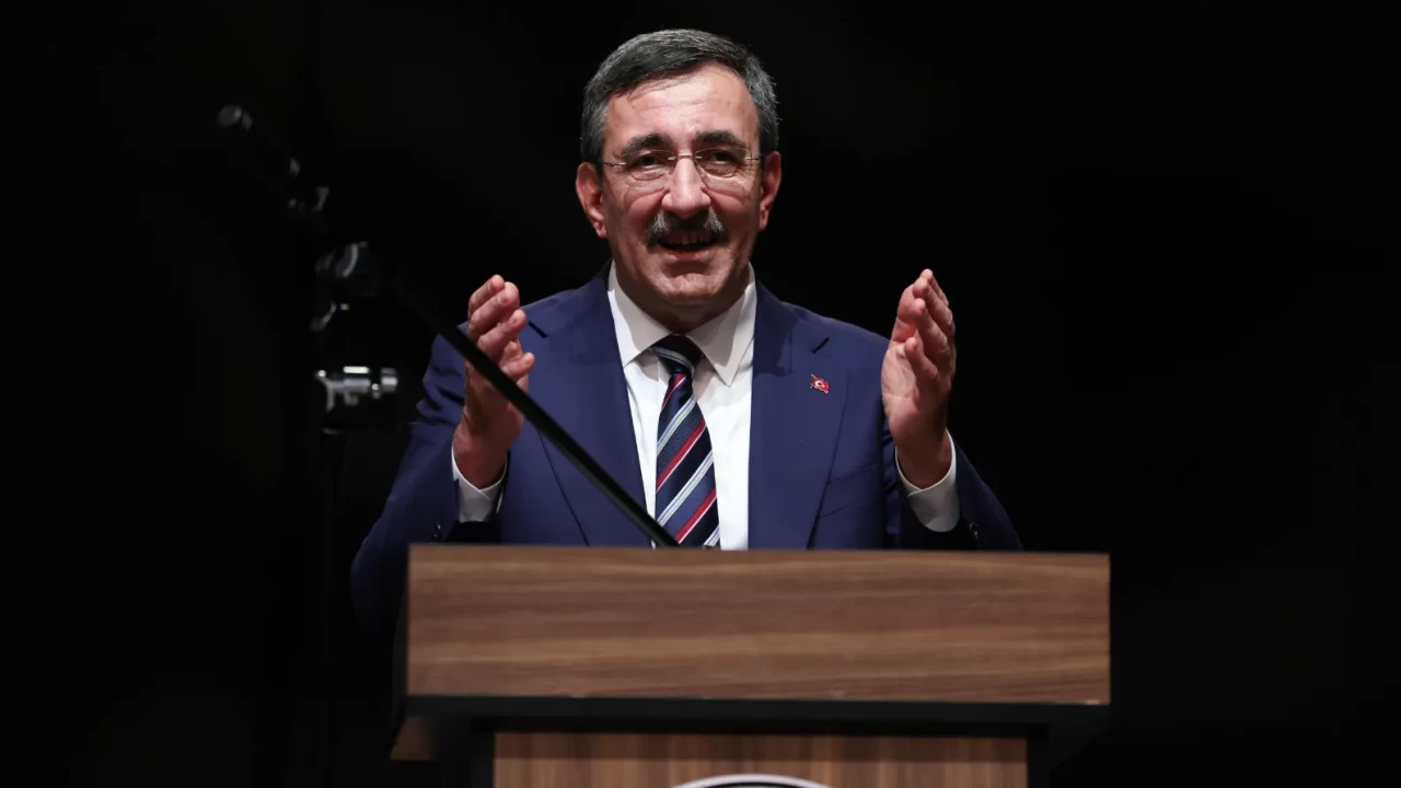 Cumhurbaşkanı Yardımcısı Yılmaz, Suudi Arabistan'da