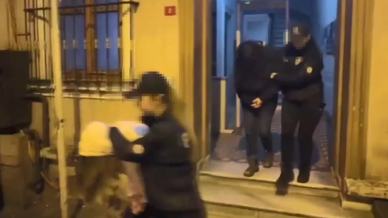 Beyoğlu’nda kahve skandalı: Türk kahvesi deterjanla hazırlanmış, genç mühendis entübe edildi