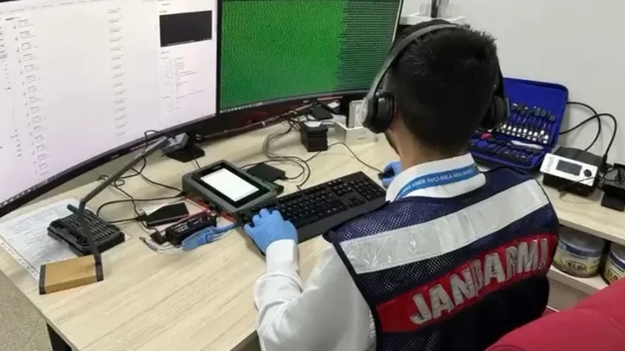 MİT'ten siber casusluk operasyonu: Suç şebekesi çökertildi