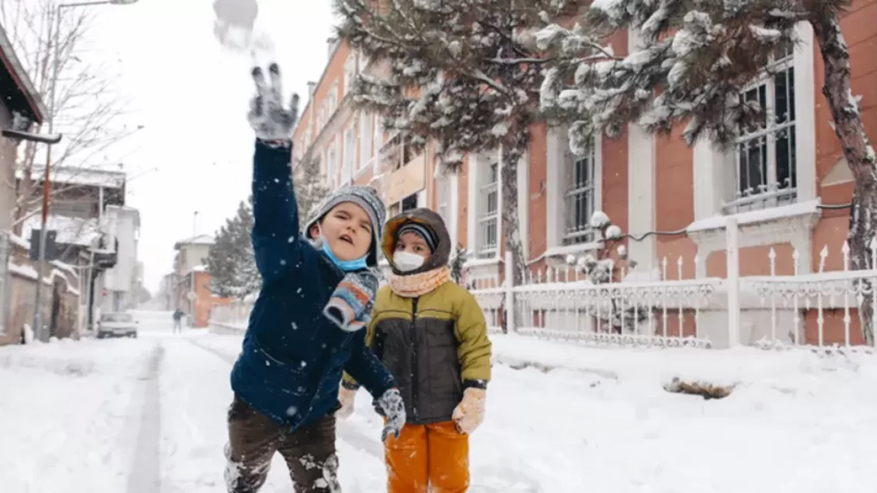 29 Aralık’ta Bolu’da okullar tatil mi? Valilikten son dakika açıklaması
