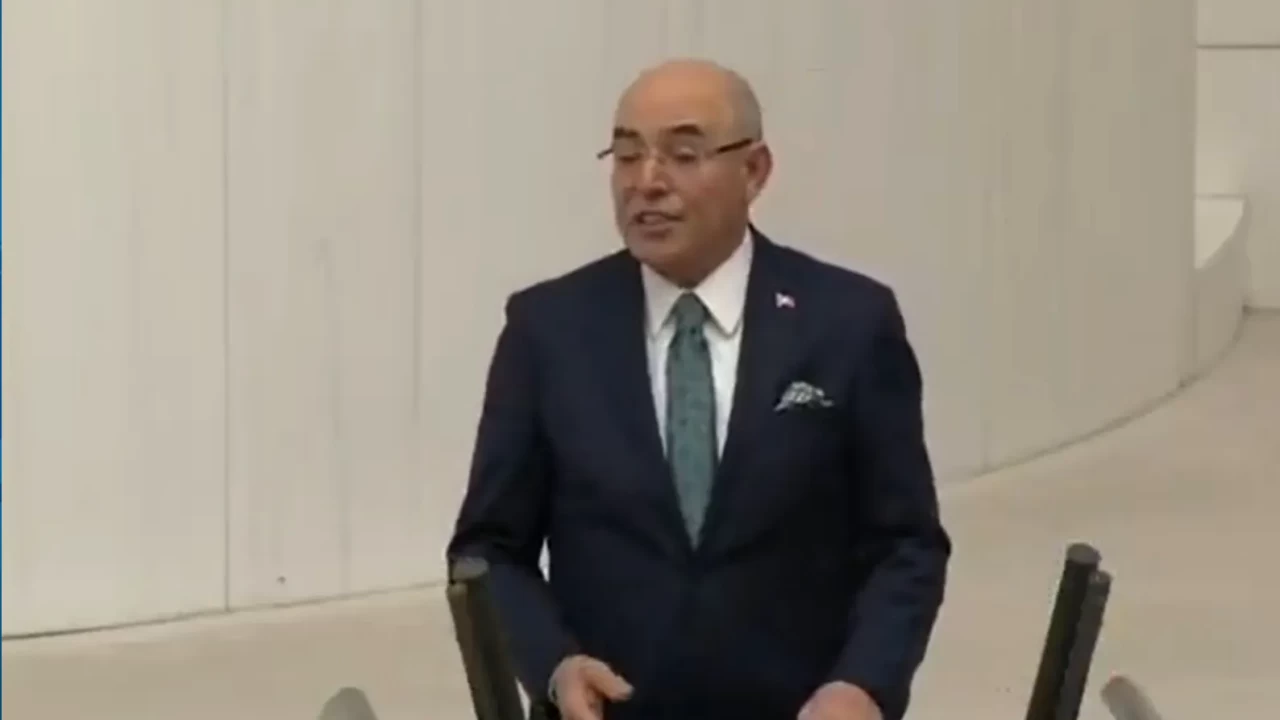 MHP’li Karakaya’dan kritik uyarı! ABD örneğini verdi, krize dikkat çekti