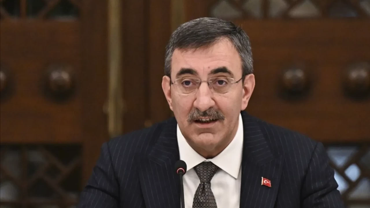 Cumhurbaşkanı Yardımcısı Yılmaz: Türkiye krizleri izleyen değil şekillendiren aktör