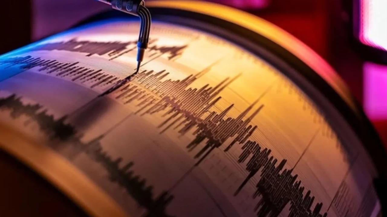 SON DEPREMLER LİSTESİ 31 Aralık 2025 | Afad- Kandilli Rasathanesi az önce deprem mi oldu, nerede, kaç şiddetinde?