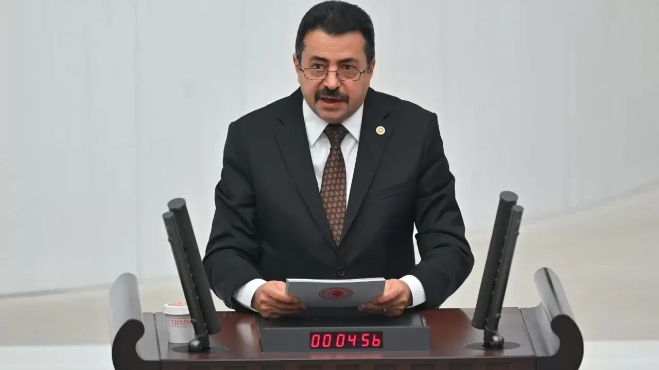 MHP'li Zırhlıoğlu: Türk ailesinin korunması ve güçlendirilmesi milli bir sorumluluktur