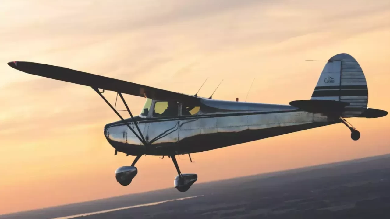 Brezilya’da uçak okyanusa düştü: pilot hayatını kaybetti