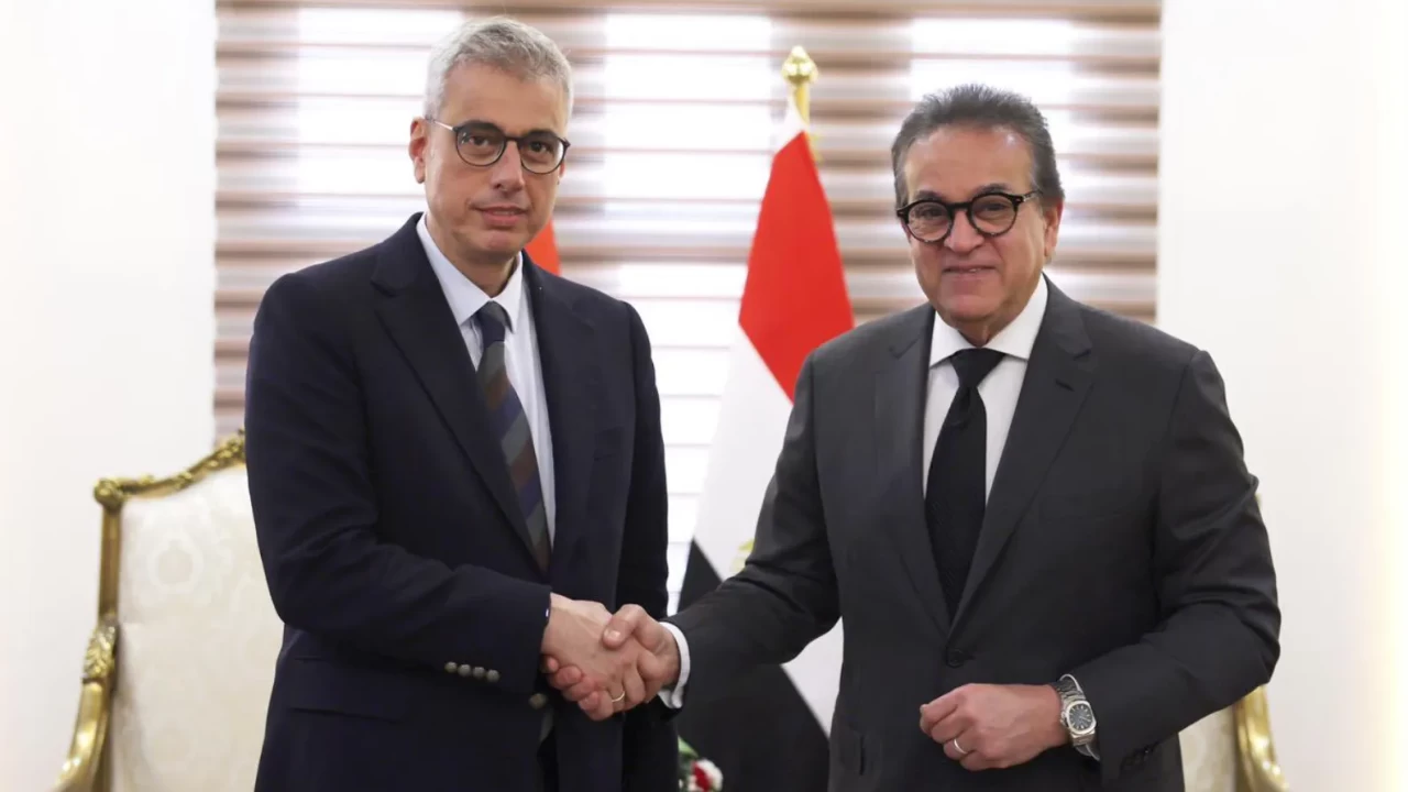 Kahire’de kritik sağlık zirvesi! Bakan Memişoğlu ve Mısırlı mevkidaşı iş birliği için masada