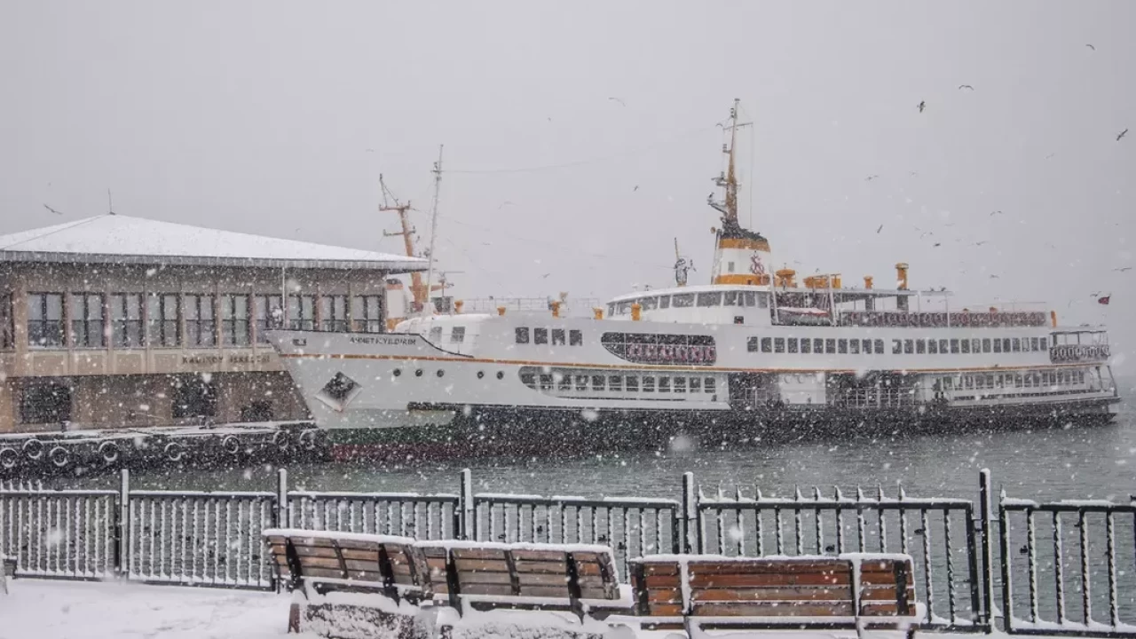 İstanbul Valiliği'nden kar alarmı: 9 ilçede yoğun kar bekleniyor