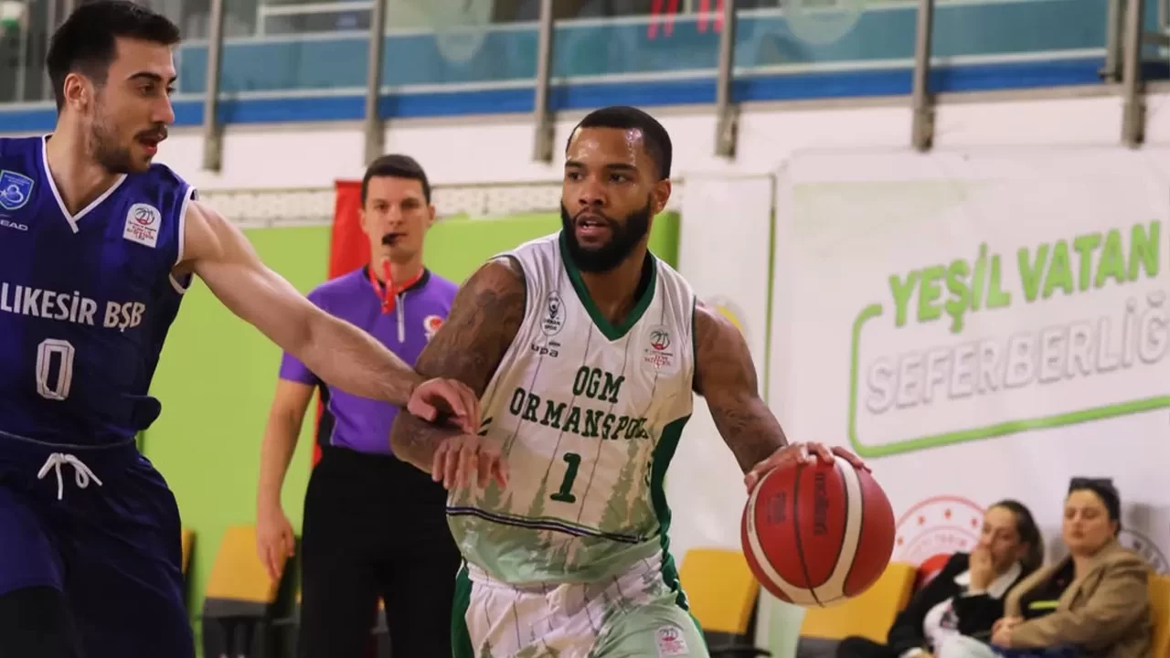 Türkiye Basketbol Ligi’nde 17. hafta heyecanı sürüyor: Çayırova ve OGM kazandı