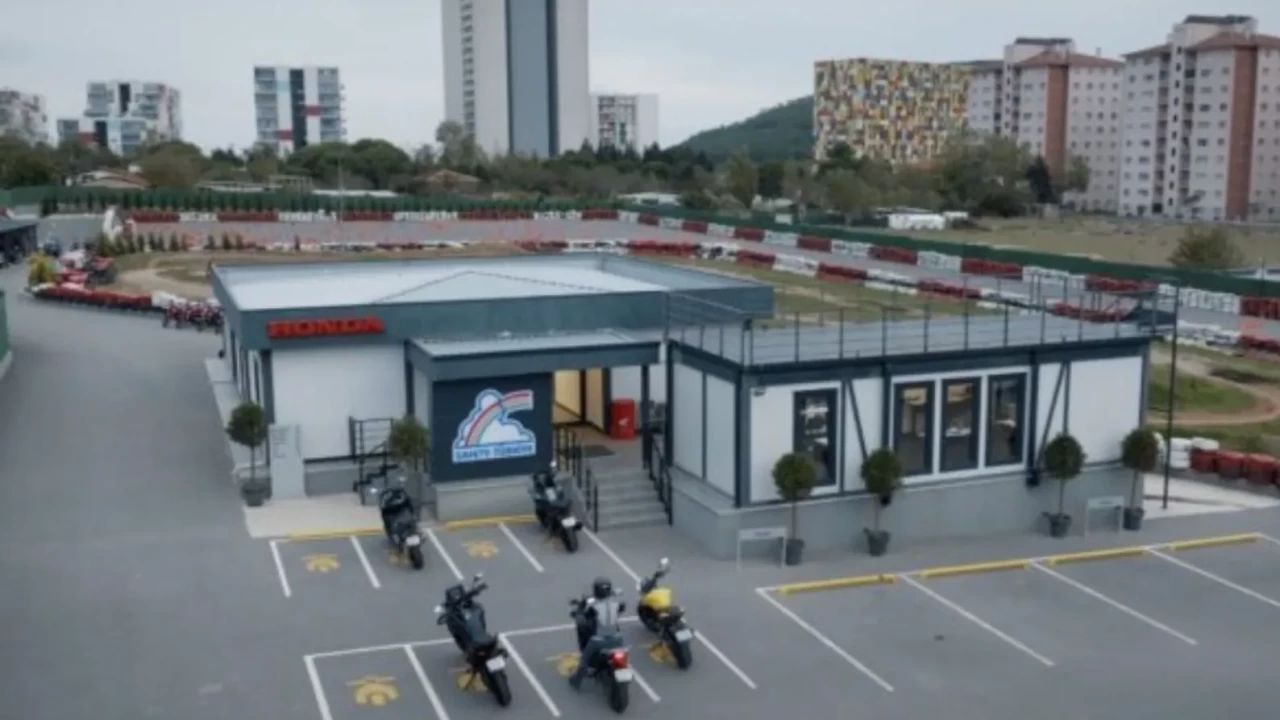 Honda'dan 20 yıldır güvenli sürüş