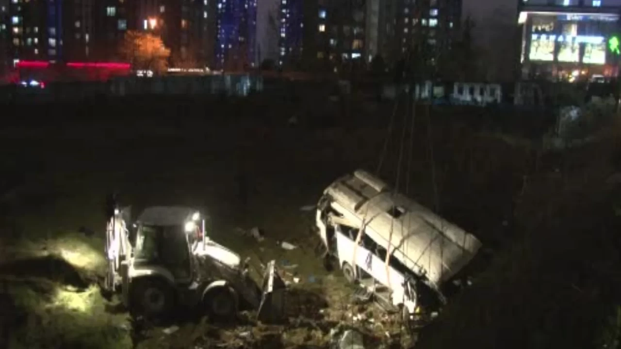 Esenyurt’taki servis faciasında hayatını kaybedenlerin kimlikleri açıklandı