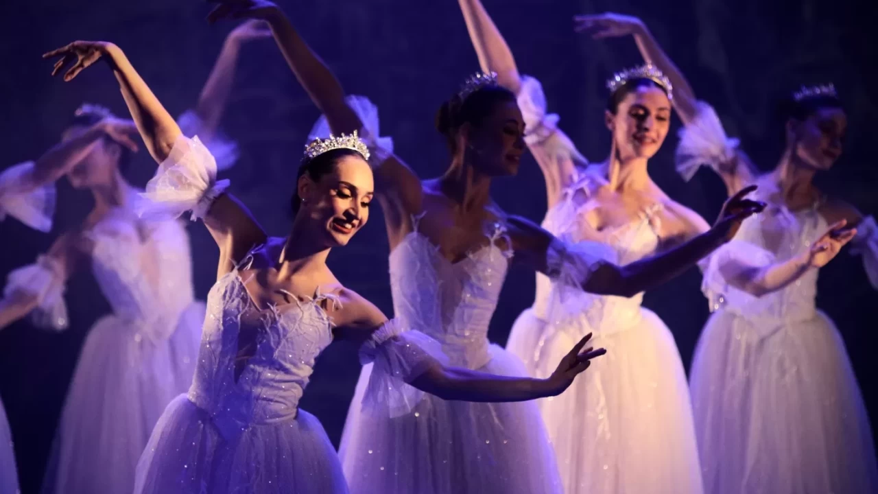 Samsun Devlet Opera ve Balesi "Fındıkkıran" balesinin prömiyerini yaptı