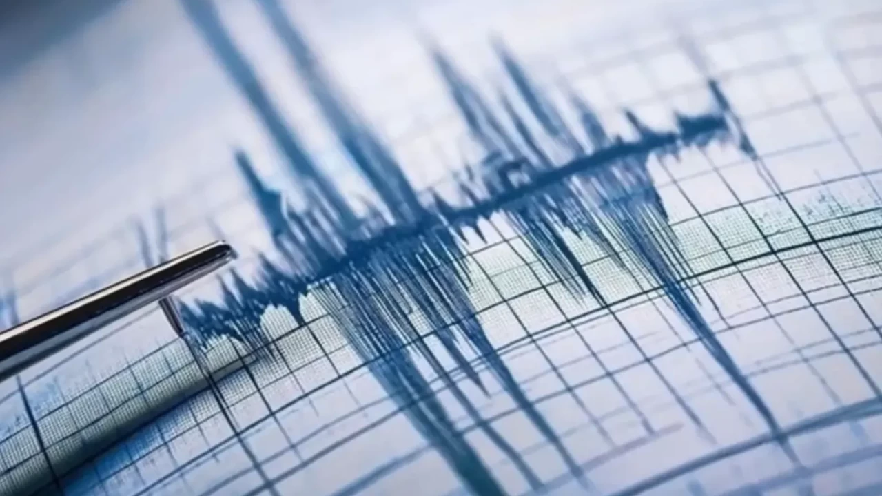 SON DEPREMLER LİSTESİ 30 Aralık 2025 | Afad- Kandilli Rasathanesi az önce deprem mi oldu, nerede, kaç şiddetinde?
