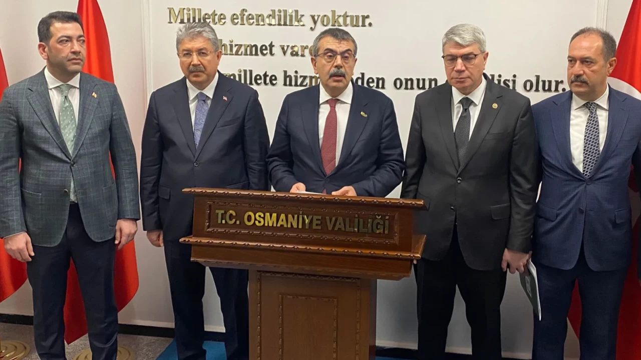 Bakan Tekin duyurdu! Deprem bölgesinde eğitim seferberliği: 13 bin 321 derslik açıldı