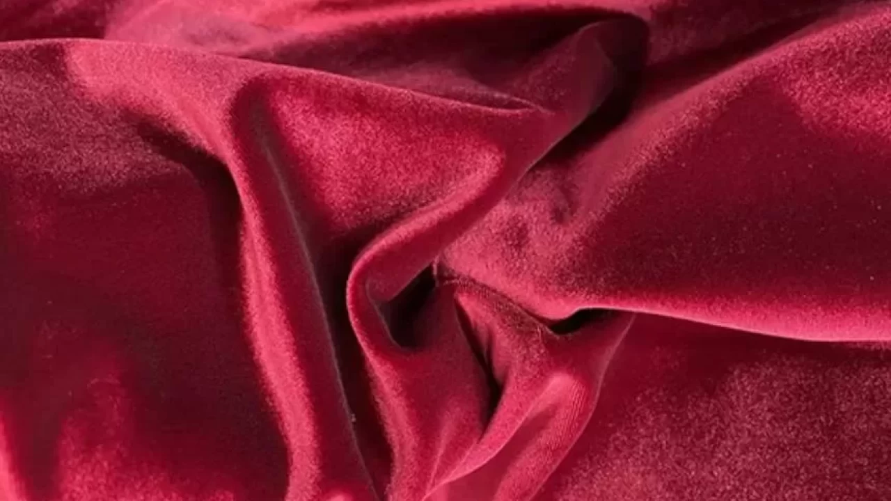 Kadife kumaş nedir? Kadife kumaş bakımı nasıl yapılır?