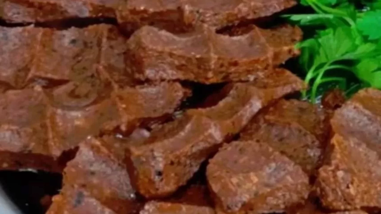 Hamur yoğurma makinesiyle pratik çiğköfte tarifi!