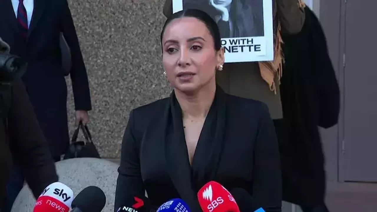 Filistin'e desteği nedeniyle kovulmuştu! Sunucuya 100 bin dolarlık ek tazminat