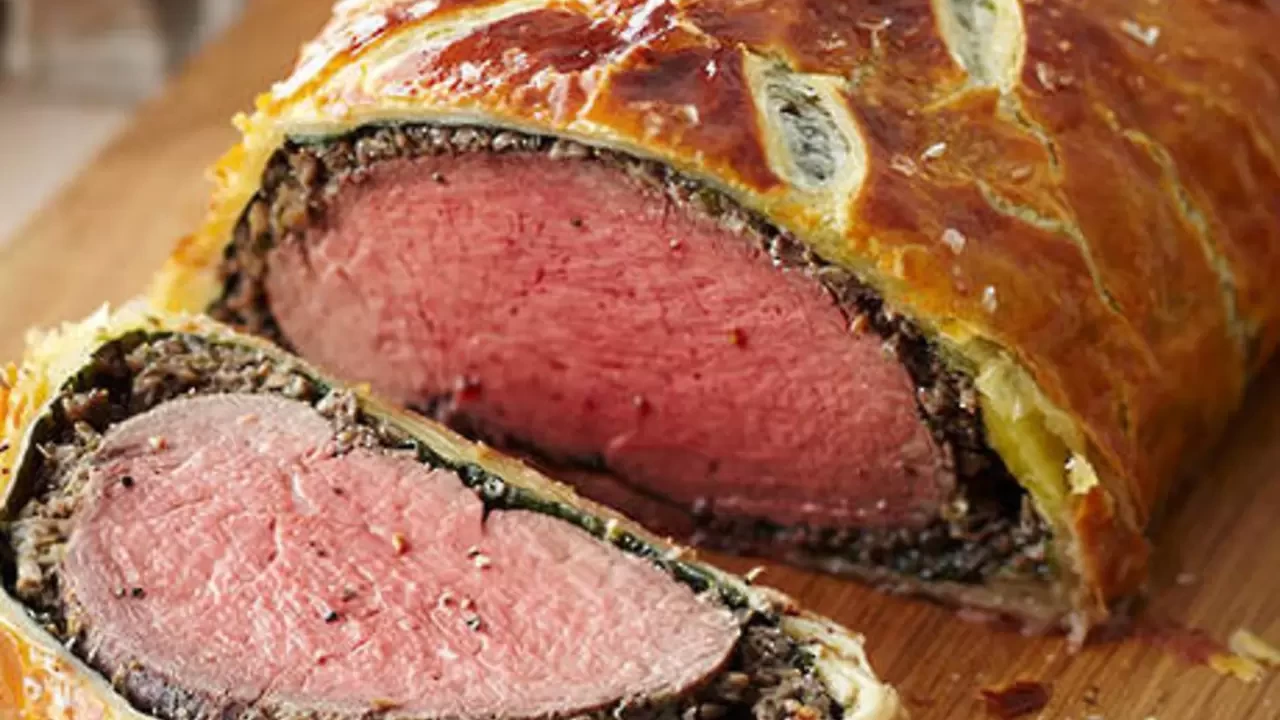 Beef Wellington Tarifi: Evde Şef Kalitesinde Lezzet