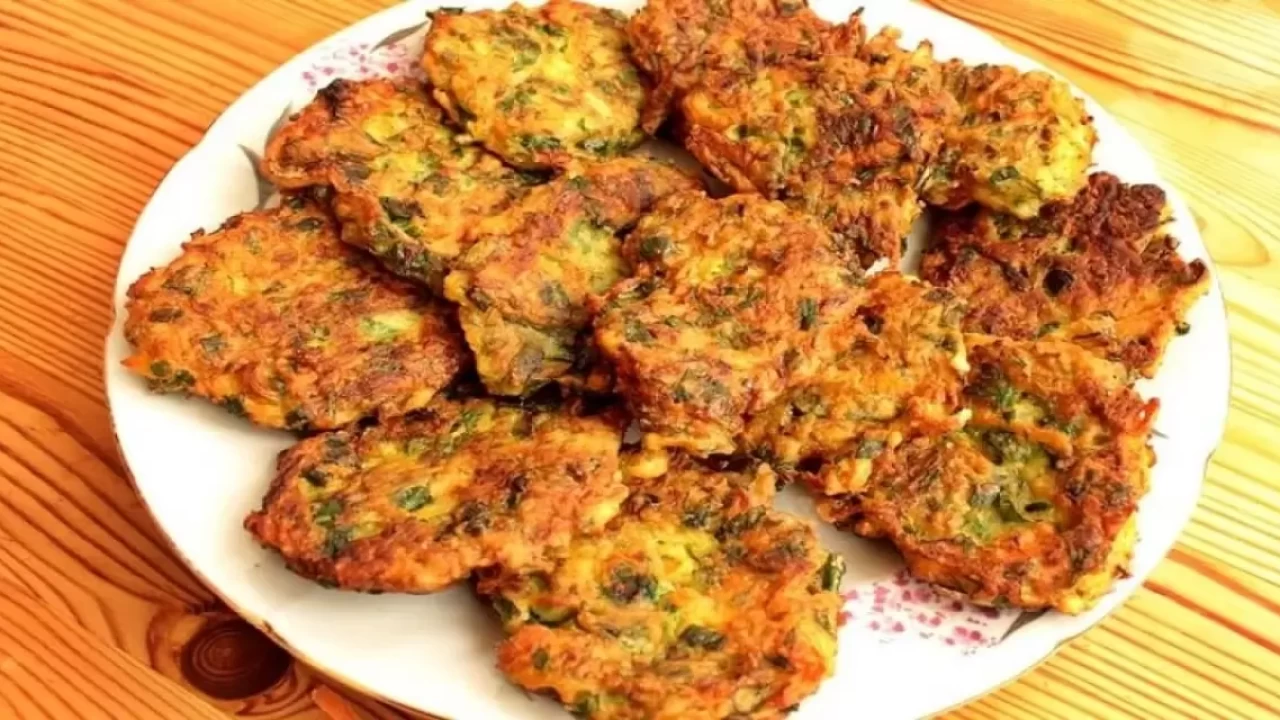 Kabak mücver tarifi: Kışın pratik ve lezzetli atış…