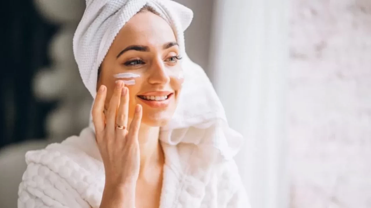 Kış mevsiminde cilt sağlığını korumak için nelere dikkat etmeli? Uzmanlar uyarıyor!
