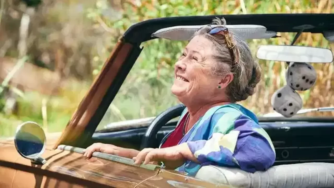 Bir Daha June Filminin Konusu ve Oyuncuları