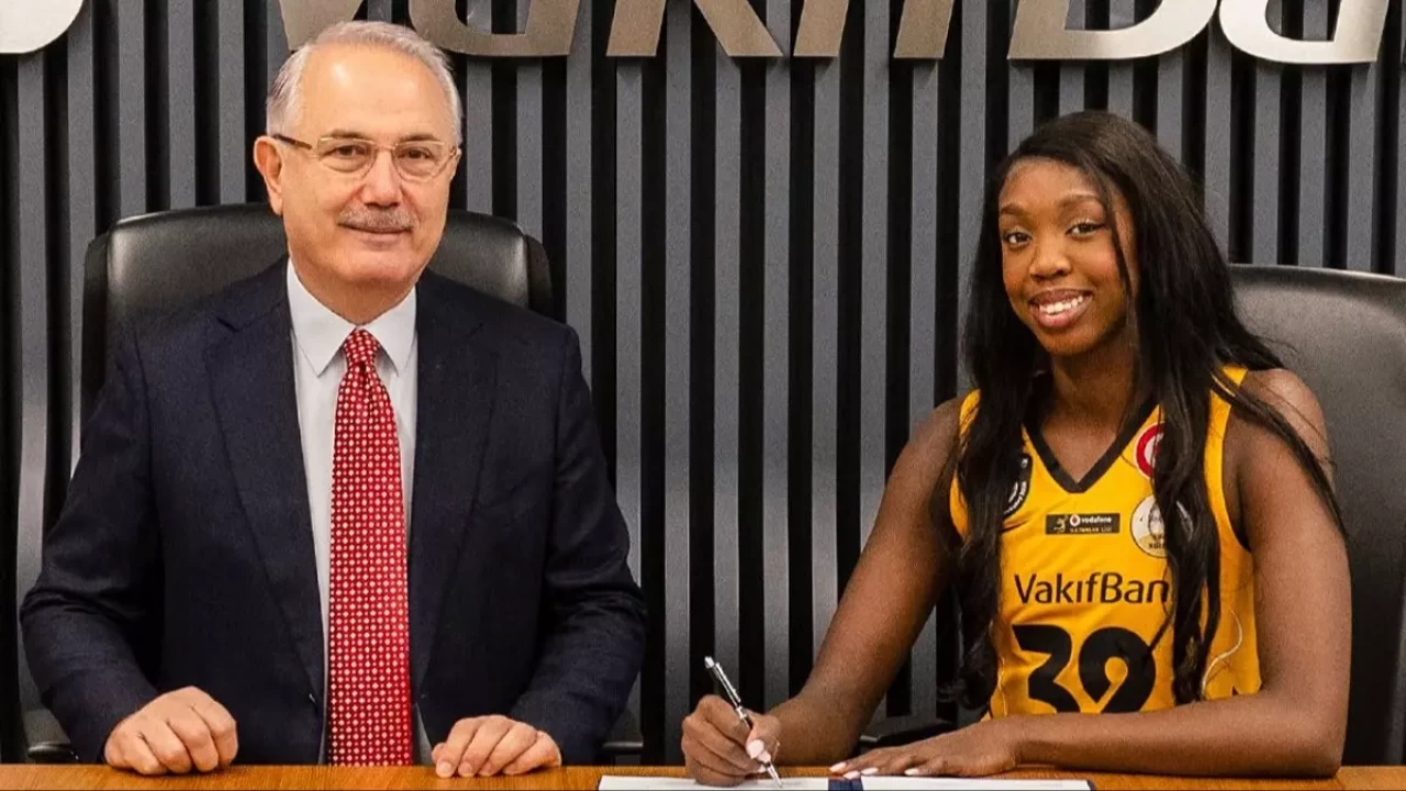 VakıfBank, Adhuoljok Malual'ı duyurdu