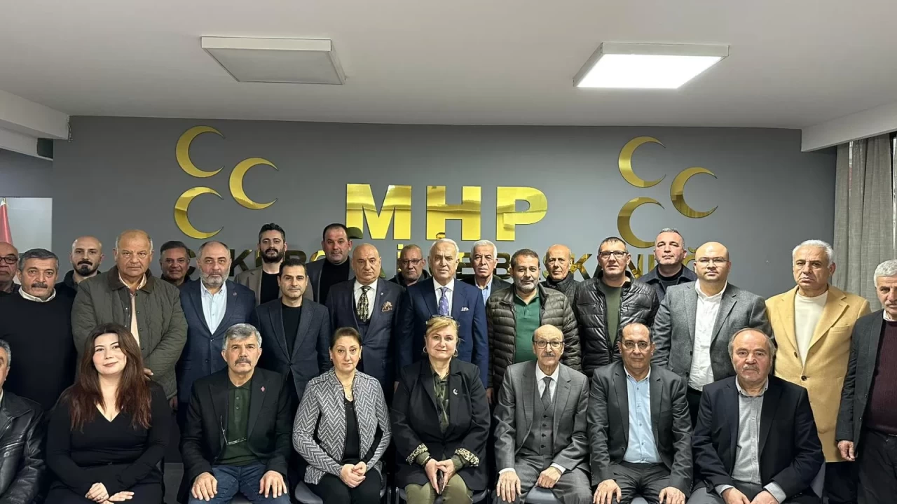 MHP’den Adana’da “İnsani ve vicdani görev”e davet!
