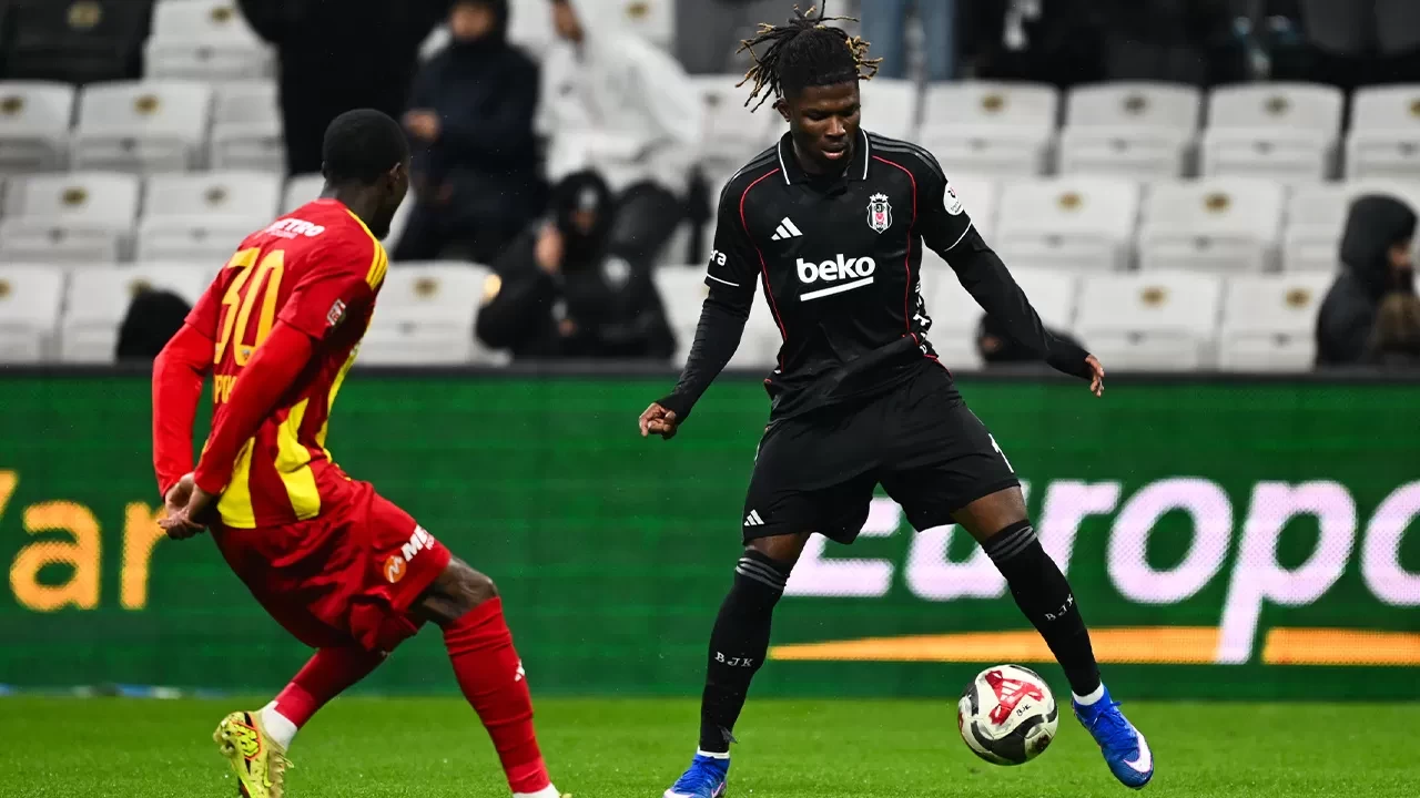 Beşiktaş, 90+5'te El Bilal Toure ile güldü | Süper Lig'de Beşiktaş 1-0 Kayserispor