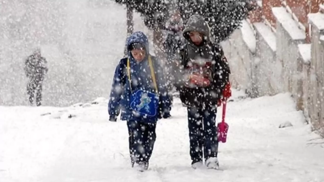 Kocaeli’de okullar tatil mi? 12 Ocak 2026 Pazartesi eğitim var mı?