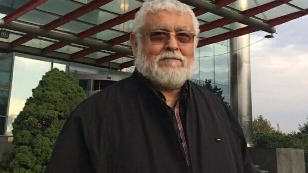 Gazeteci Ahmet Reha Öz, hayatını kaybetti