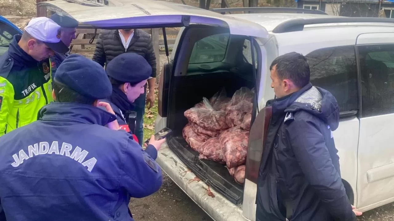 Zonguldak’ta gıda skandalı: 450 kilogram bozuk et ele geçirildi