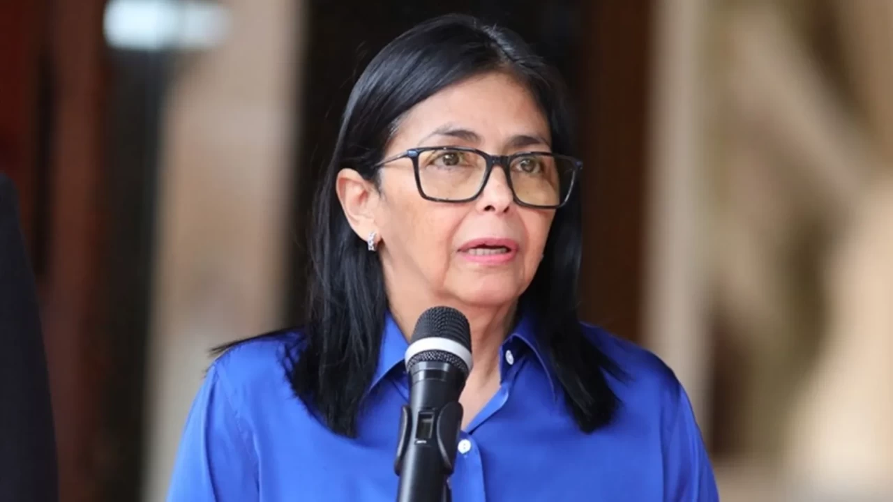 Meclis'ten oy birliğiyle geçti: Venezuela petrolünü özel sektöre açıyor