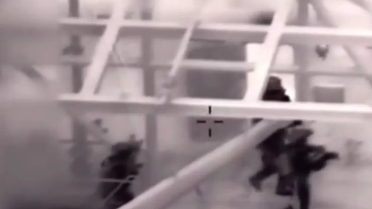 ABD, Karayipler’de Venezuela petrolüne darbe vurdu: “Olina” tankerine el konuldu