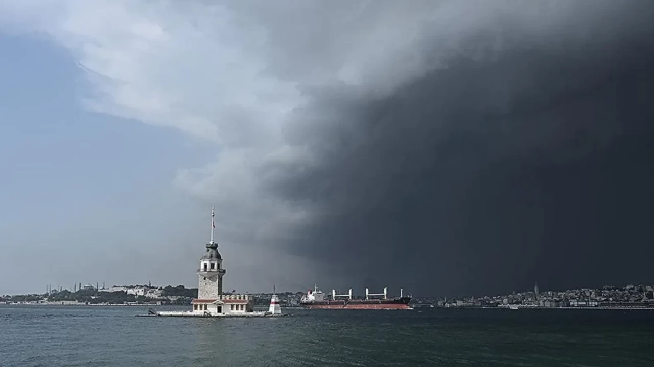 İstanbul Valiliği’nden kuvvetli rüzgar ve sağanak uyarısı