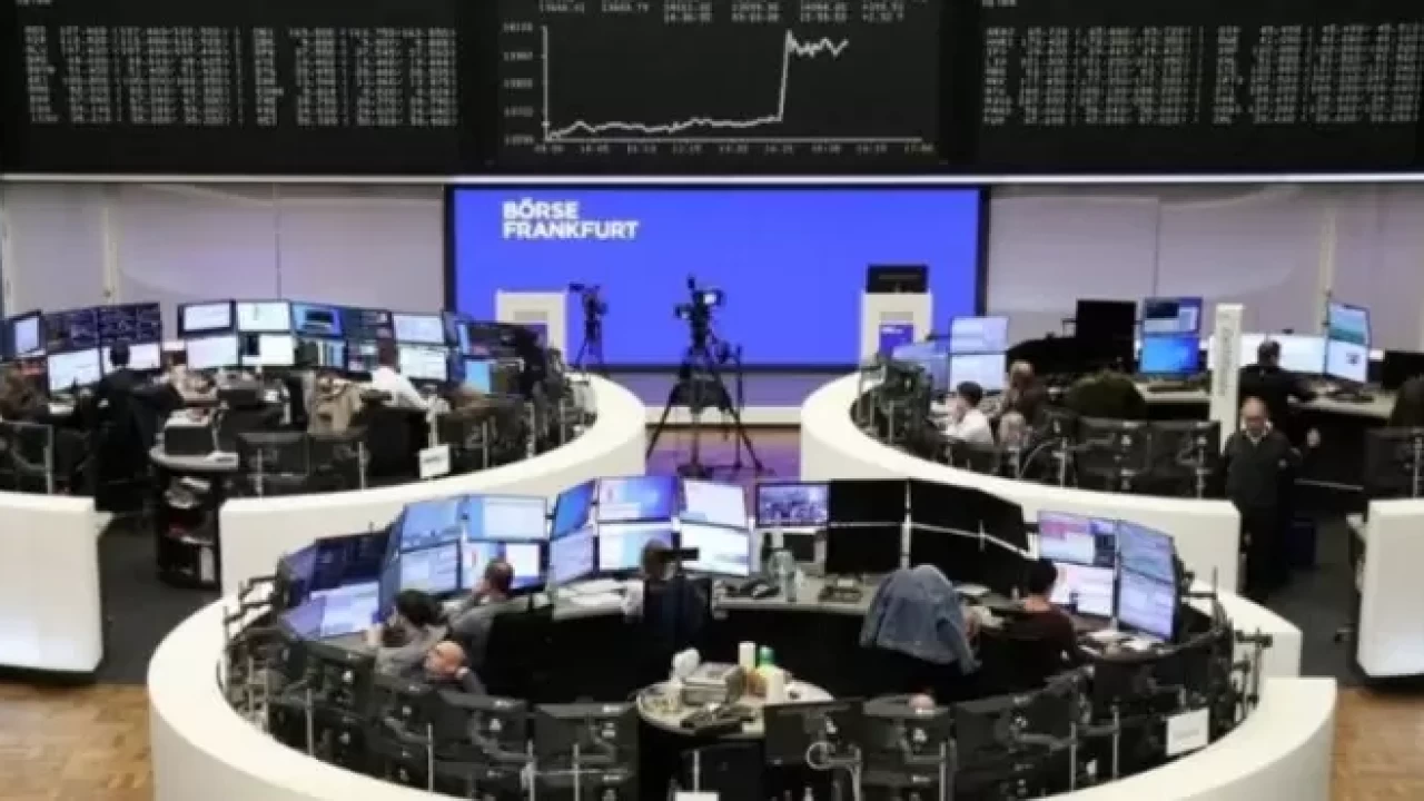 Avrupa borsalarında yükseliş rüzgarı: Fransa negatif ayrıştı