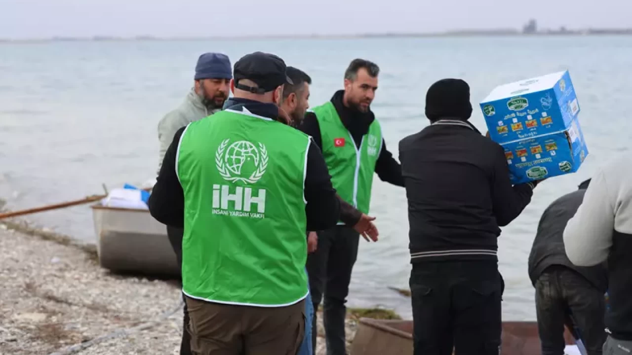 İHH’dan Suriye’ye yardım eli: 972 tır insani yardım ulaştırıldı