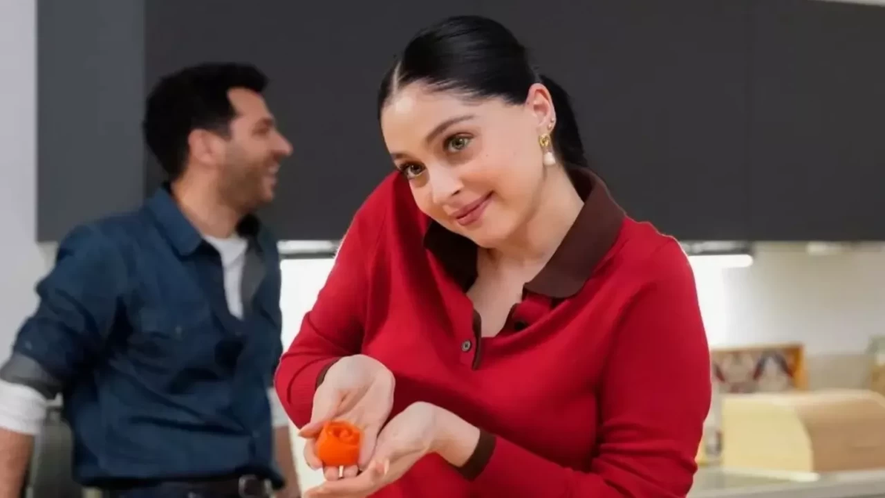 Cemre Baysel, Cem Bölükbaşı ile aşkını ilan etti! Cemre Baysel kimdir?