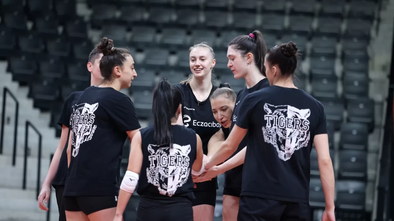 Eczacıbaşı Dynavit, Olympiacos Piraeus'u konuk edecek