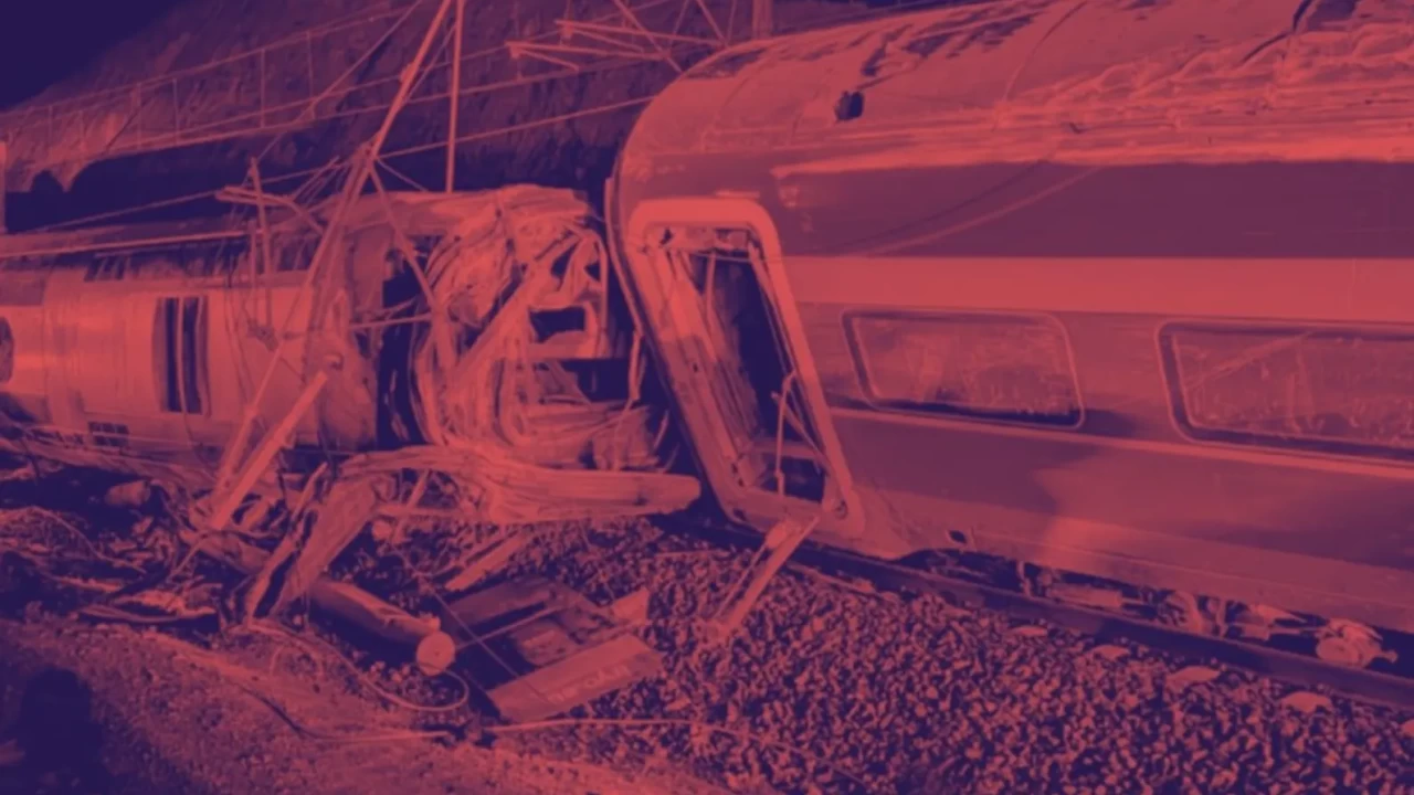 Tren faciası büyüyor: Can kaybı 39’a yükseldi, kimlikler DNA ile tespit edilecek!