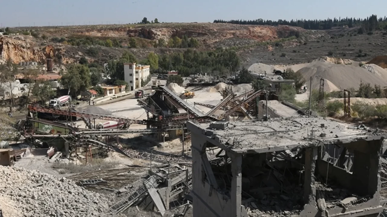 İsrail’den Lübnan’a gece baskını: Hiyam beldesinde patlayıcılı saldırı