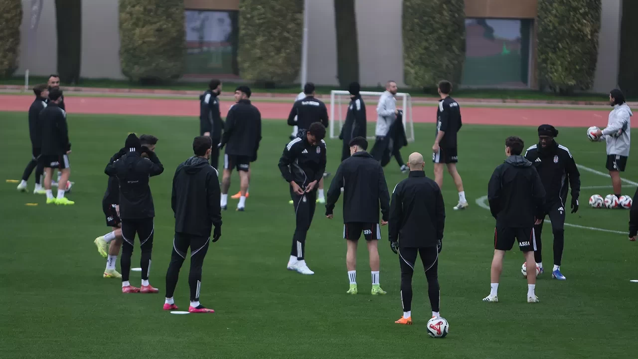 Beşiktaş, devre arası hazırlıklarını Antalya’da sürdürüyor