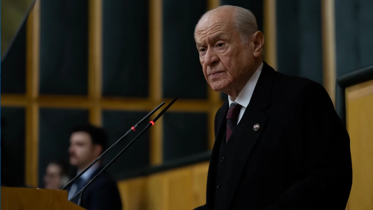 MHP Lideri Bahçeli’den DEM Parti ile tokalaşma açıklaması