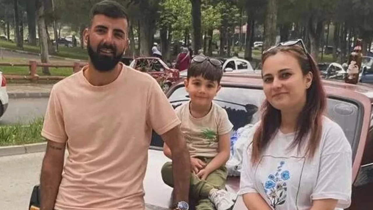 Manisa'da kahreden kaza: Baba ve oğlu öldü, anne ağır yaralı!