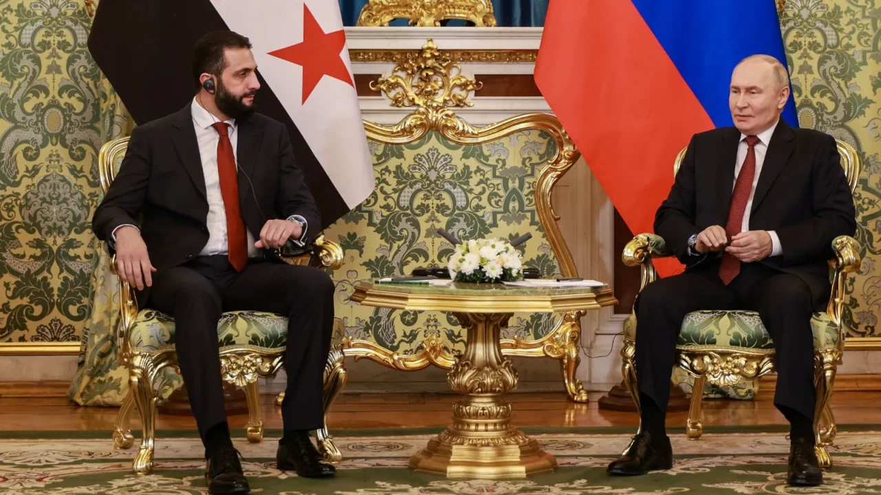 Kremlin’de tarihi zirve: Putin ve Şara’dan 'Fırat’ın doğusu' mesajı!