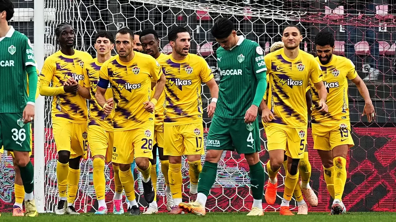 Umut Bozok attı, Eyüpspor kazandı: Türkiye Kupası'nda Eyüpspor 2-1 Iğdır FK