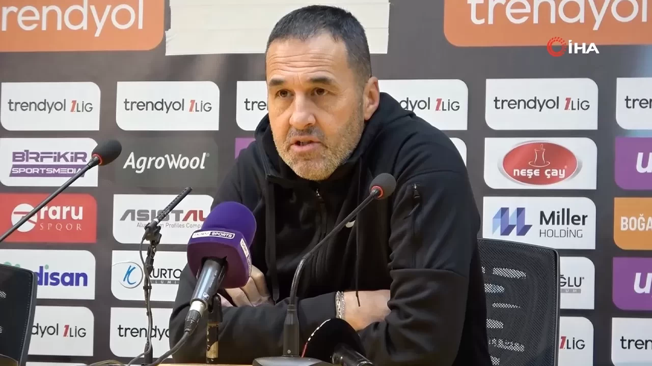 Yalçın Koşukavak’tan hakem tepkisi: “İkinci yarıda bize orta sahayı geçirmedi”