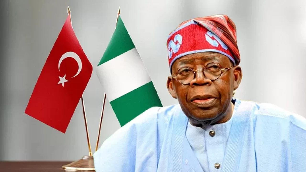 Afrika deviyle tarihi imza: Nijerya lideri kritik dosyalarla geliyor