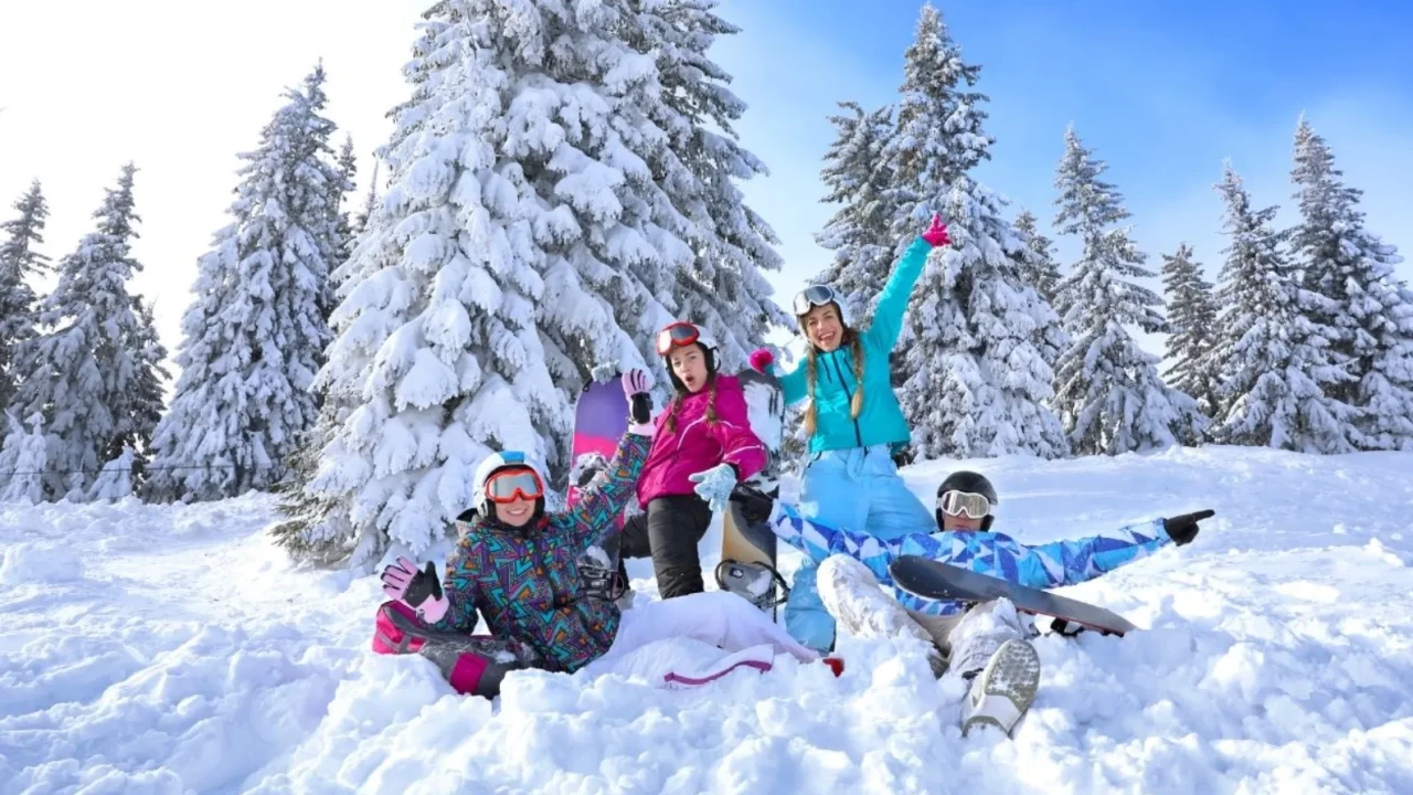 Sömestr tatili için en iyi kayak rotaları: 2026 kış rehberi